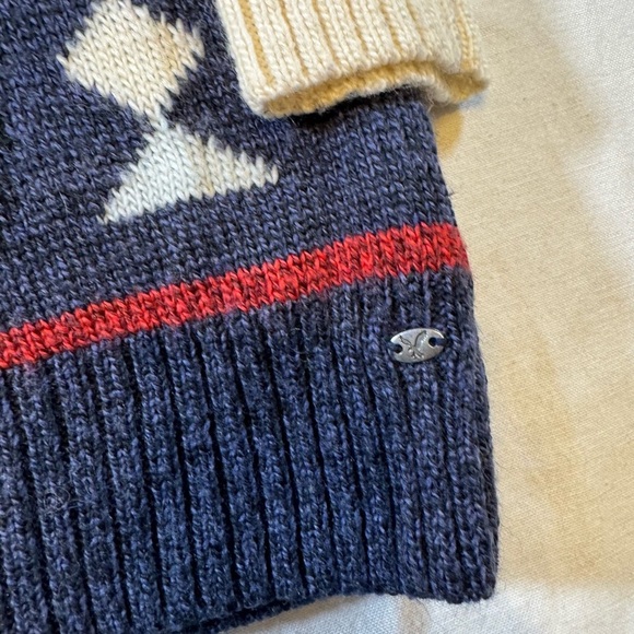 American Eagle Aztec Knit Women’s Sweater - Picture 4 of 9